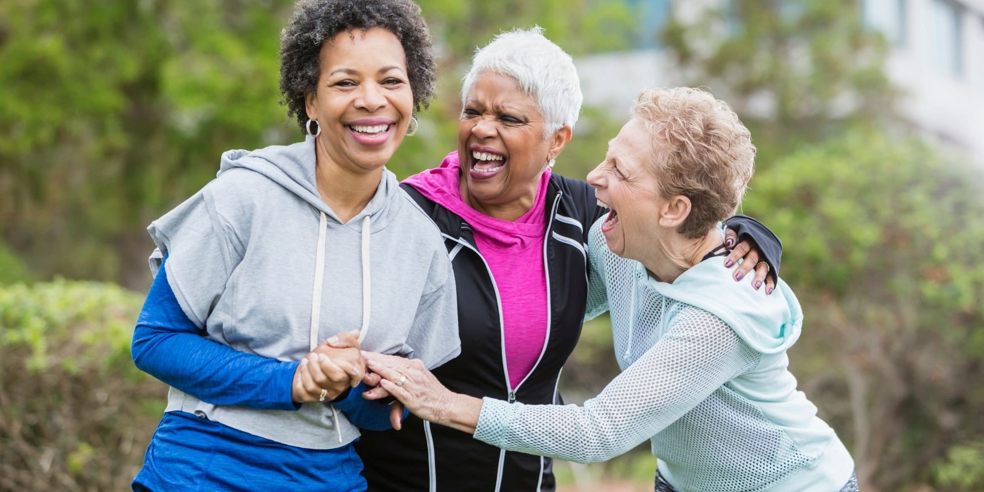 10 Langkah Menjaga Kesehatan Tulang saat Menopause