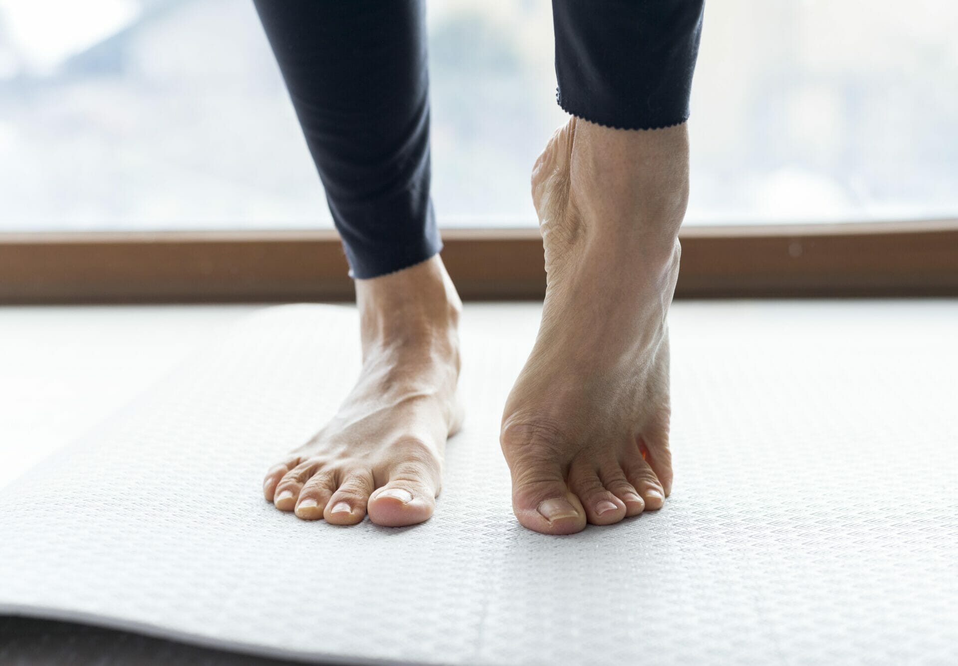 5 Cara Mengelola Nyeri Kaki dengan Teknik Peregangan
