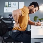 5 Posisi Duduk yang Tidak Bikin Punggung Sakit