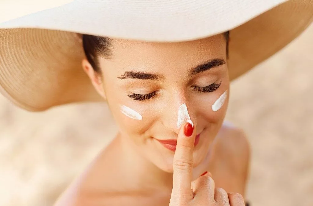 10 Langkah Mudah Menjaga Kesehatan Kulit di Musim Panas