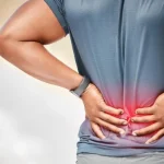 7 Cara Mengatasi Sakit Punggung dengan Perawatan Tulang Belakang