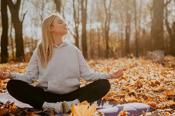 10 Teknik Mindfulness yang Efektif untuk Redakan Cemas