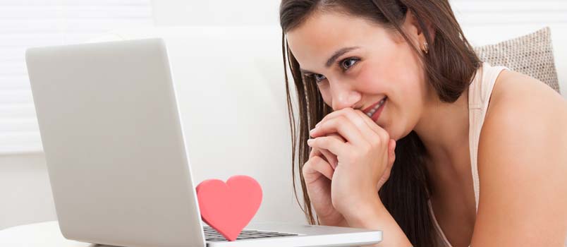 10 Tips Seks Sehat untuk Pasangan Jarak Jauh